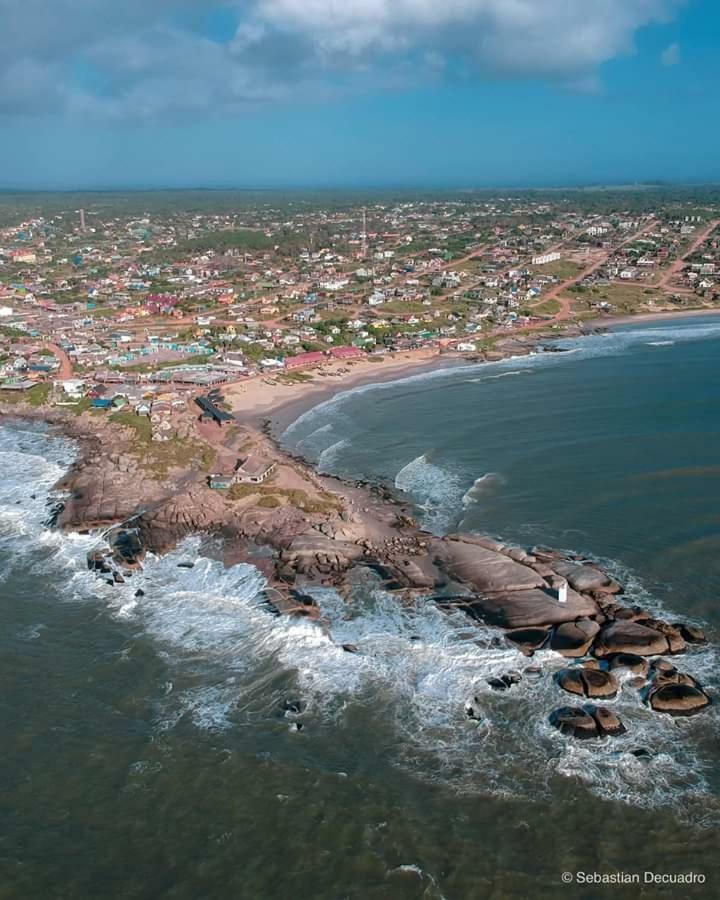 Hostal La Virazon Punta Del Diablo Bagian luar foto